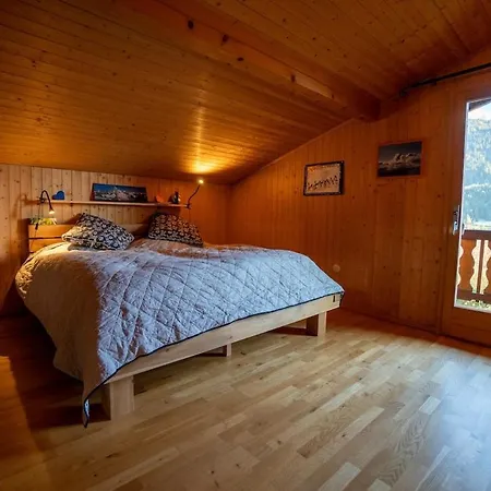 Le Ruissel - 6 Personnes - Confortable Et Bien Situe * Gryon