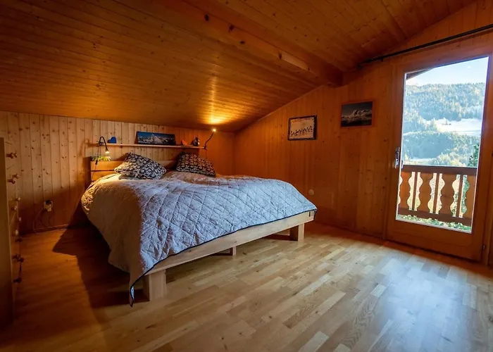 Le Ruissel - 6 Personnes - Confortable Et Bien Situe * Gryon